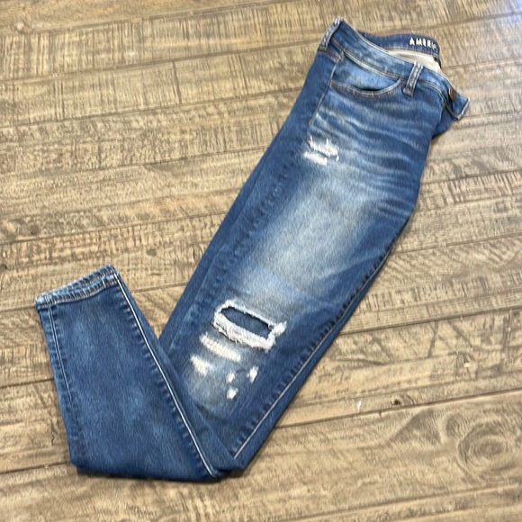 💙NWOT Am Eagle Super stretch Butter Soft lightly distressed Jegging Jeans 💙 - Picture 4 of 9